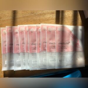 MEDICUBE COLLAGEN LIFTING MASK (10 Pack)